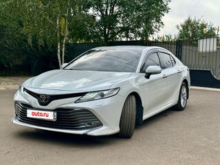 2019 Toyota Camry VIII (XV70), белый, 2899000 рублей, вид 1