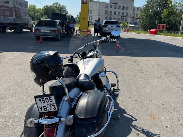 2007 Yamaha XVS1300, серебристый, 650000 рублей