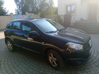 2013 Nissan Qashqai I Рестайлинг, чёрный, 980000 рублей, вид 1