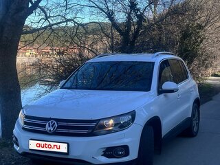 2012 Volkswagen Tiguan I Рестайлинг, белый, 1210000 рублей, вид 2