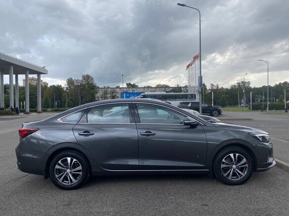 2024 Changan Eado Plus I, серый, 1850000 рублей - вид 2