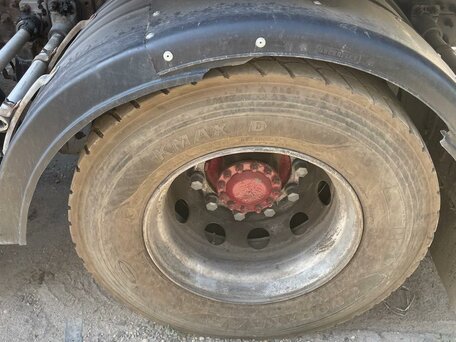 2005 Volvo FH, оранжевый, 1970000 рублей, вид 4