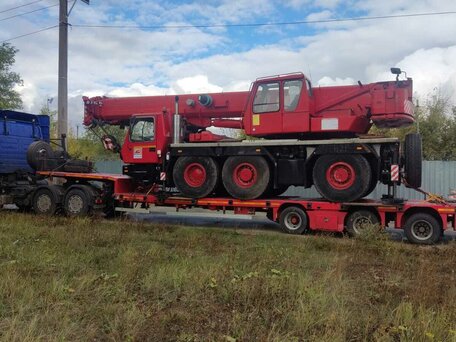 2006 Grove GMK, красный, 14000000 рублей, вид 2
