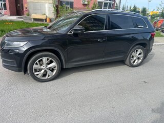 2020 Skoda Kodiaq I, чёрный, 2600000 рублей, вид 2