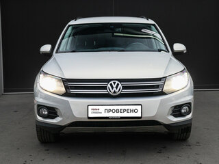 2013 Volkswagen Tiguan I Рестайлинг, серебристый, 1220000 рублей, вид 2
