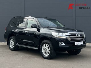 2019 Toyota Land Cruiser 200 Series Рестайлинг 2, чёрный, 5025000 рублей, вид 3