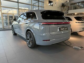 2025 Li Auto (Lixiang) L7 52.3 kWh I Рестайлинг, серый, 10690000 рублей, вид 2