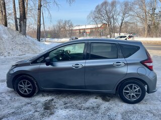 2018 Nissan Note II Рестайлинг, серый, 1050000 рублей, вид 4