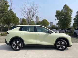 2026 Changan Qiyuan Q05 51.9 kWh II, зелёный, 2210000 рублей, вид 4