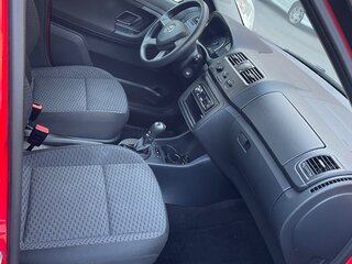 2013 Skoda Fabia II Рестайлинг, красный, 720000 рублей, вид 4