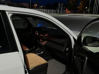 2012 Toyota RAV4 III (XA30) Рестайлинг, белый, 1650000 рублей, вид 3
