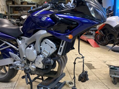 2004 Yamaha FZS600 Fazer, синий, 420000 рублей, вид 5