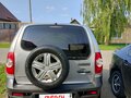 2011 Chevrolet Niva I Рестайлинг, серебристый, 465000 рублей - вид 3