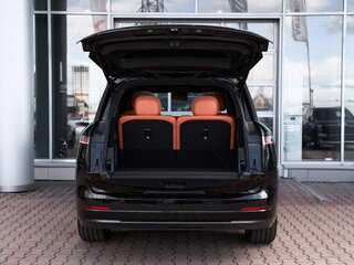 2026 Lynk & Co 900, чёрный, 8999900 рублей, вид 5