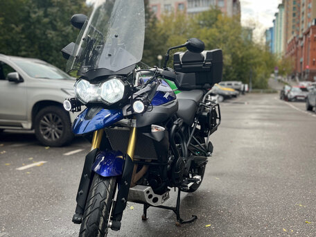 2013 Triumph Tiger 800, синий, 697000 рублей, вид 1