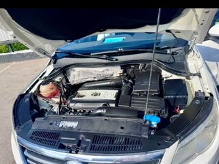 2010 Volkswagen Tiguan I, белый, 900000 рублей, вид 4