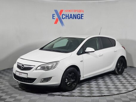 Opel Astra J