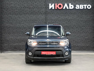 2018 Kia Soul II Рестайлинг, серый, 1800000 рублей, вид 2
