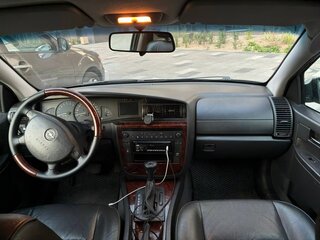 2003 Opel Omega B Рестайлинг, серебристый, 610000 рублей, вид 2