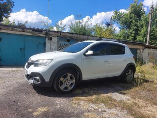 2019 Renault Sandero Stepway II Рестайлинг, белый, 1200000 рублей, вид 4