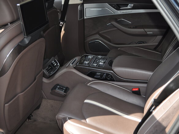 2012 Audi A8 Long III (D4), чёрный - вид 15
