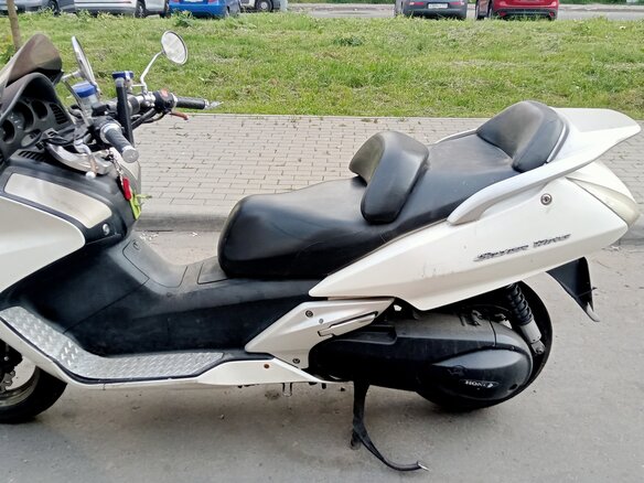 2002 Honda Silver Wing 400, белый - вид 9