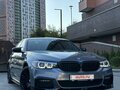 2019 BMW 5 серии 520d VII (G30/G31/G38), серый, 4350000 рублей - вид 3