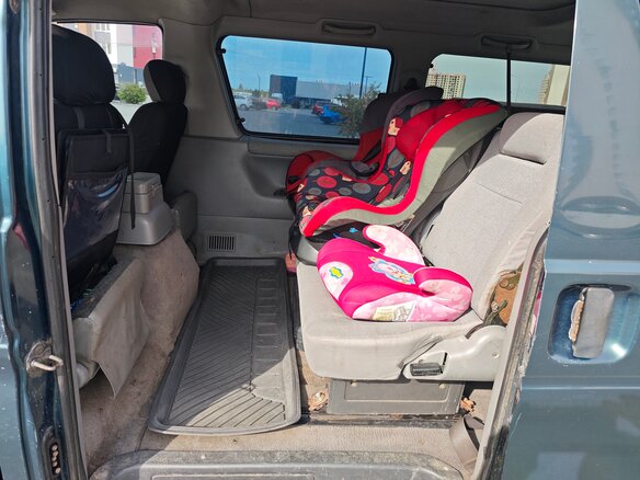1995 Mazda Bongo Friendee I, зелёный, 550000 рублей - вид 23