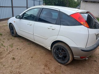 2004 Ford Focus I Рестайлинг, белый, 233333 рублей, вид 4