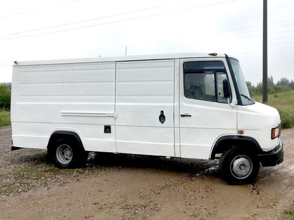 1991 Mercedes-Benz 709D, белый, 630000 рублей - вид 6