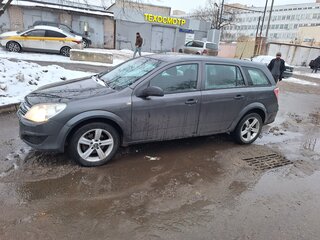 2011 Opel Astra H Рестайлинг, серый, 450000 рублей, вид 2