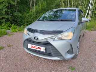 2019 Toyota Vitz III (XP130) Рестайлинг, серый, 870000 рублей, вид 1
