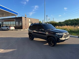 2023 Lada (ВАЗ) Niva Travel I, чёрный, 880000 рублей, вид 3