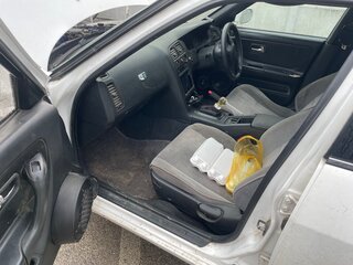 1994 Nissan Skyline IX (R33), белый, 700000 рублей, вид 5