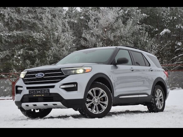 2019 Ford Explorer VI, серый, 3600000 рублей - вид 2