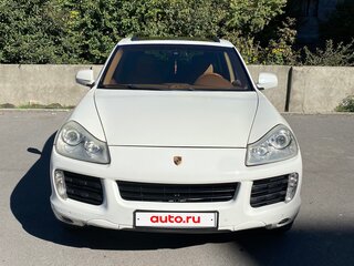 2008 Porsche Cayenne S I Рестайлинг (957), белый, 850000 рублей, вид 2