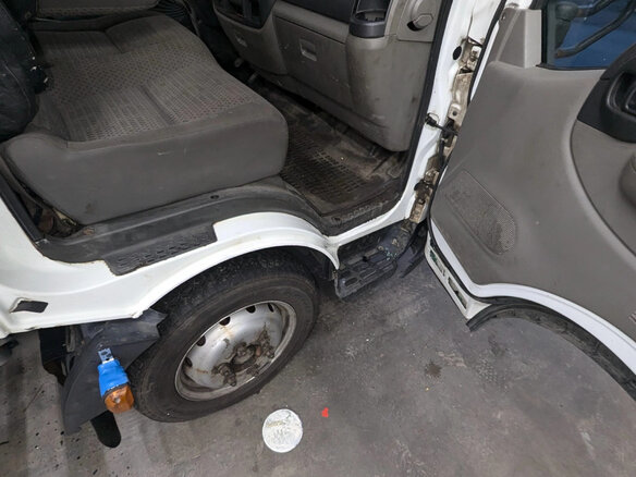 2011 Nissan Cabstar, белый, 1300000 рублей - вид 18