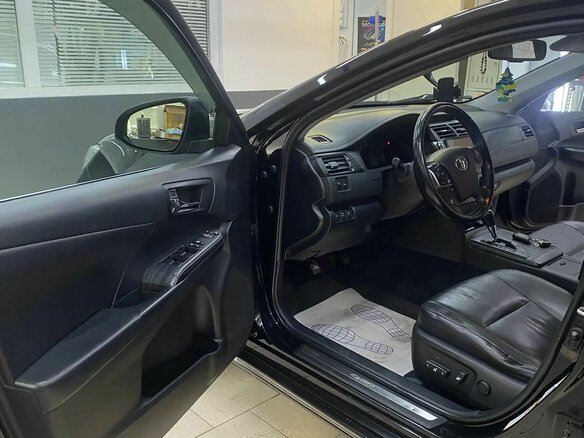 2014 Toyota Camry VII (XV50), чёрный, 1590000 рублей - вид 8