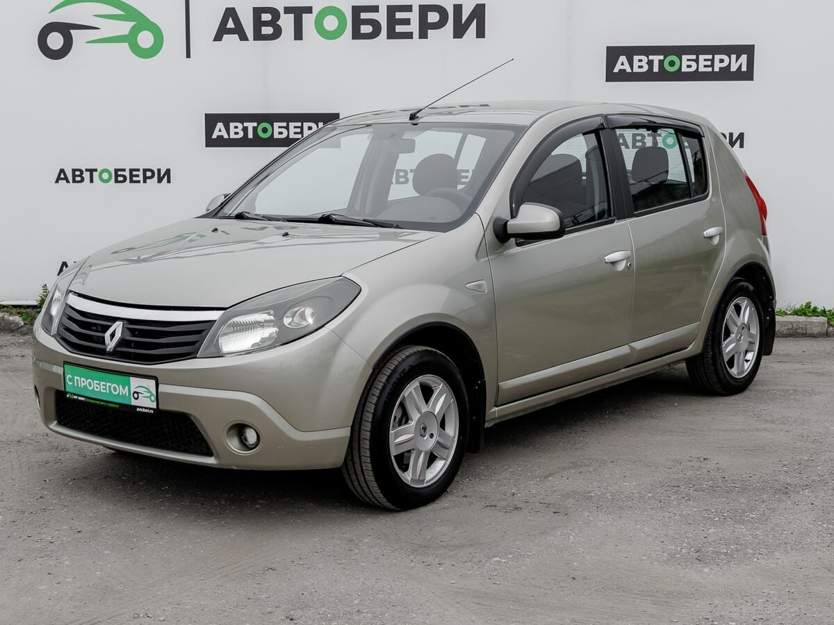 Открыть фотографии: Renault Sandero I