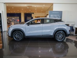 2024 Changan UNI-T I, серый, 3313000 рублей, вид 2