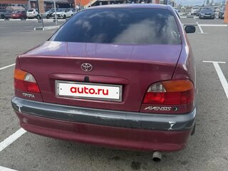 1999 Toyota Avensis I, красный, 326649 рублей, вид 3