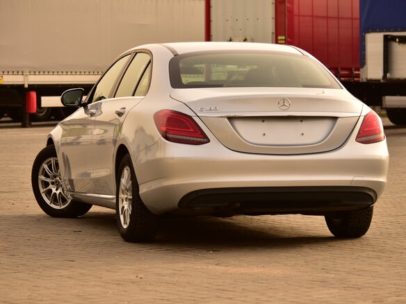 2020 Mercedes-Benz C-Класс 180 IV (W205) Рестайлинг, серый, 2200000 рублей - вид 2