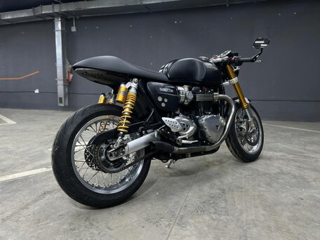 2016 Triumph Thruxton, чёрный, 1100000 рублей, вид 2