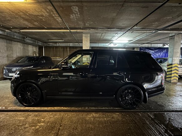 2014 Land Rover Range Rover IV, чёрный - вид 14