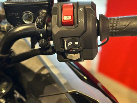 2025 Honda NC 750X, чёрный, 1407000 рублей, вид 4