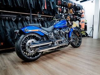 2024 Harley-Davidson Breakout, синий, 3350000 рублей, вид 4