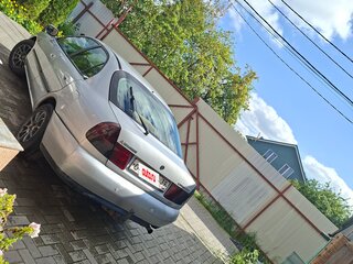 1998 Mitsubishi Carisma I, серебристый, 280000 рублей, вид 4
