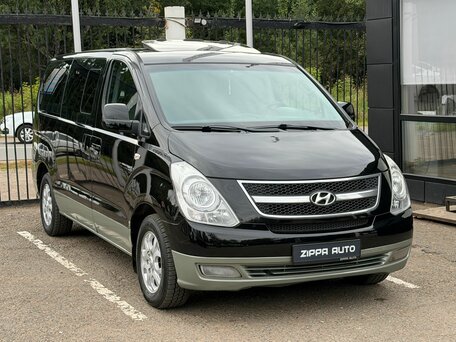 Hyundai Grand Starex I
