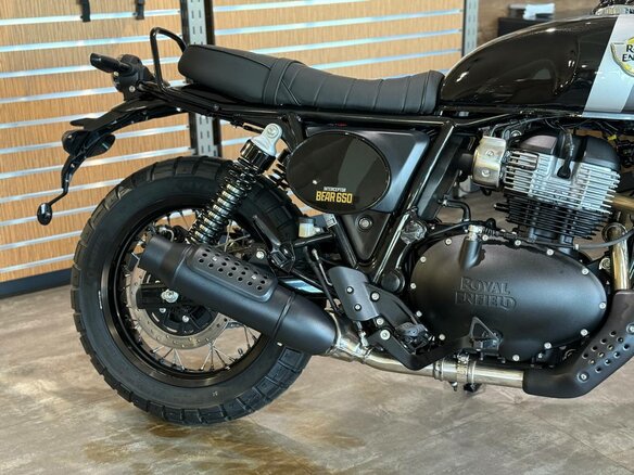 2026 Royal Enfield Bear 650, чёрный, 737000 рублей - вид 13