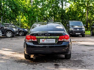 2011 Chevrolet Cruze I, чёрный, 540000 рублей, вид 4